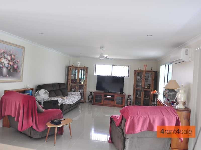 66 Golden Hind Avenue, Cooloola Cove QLD 4580