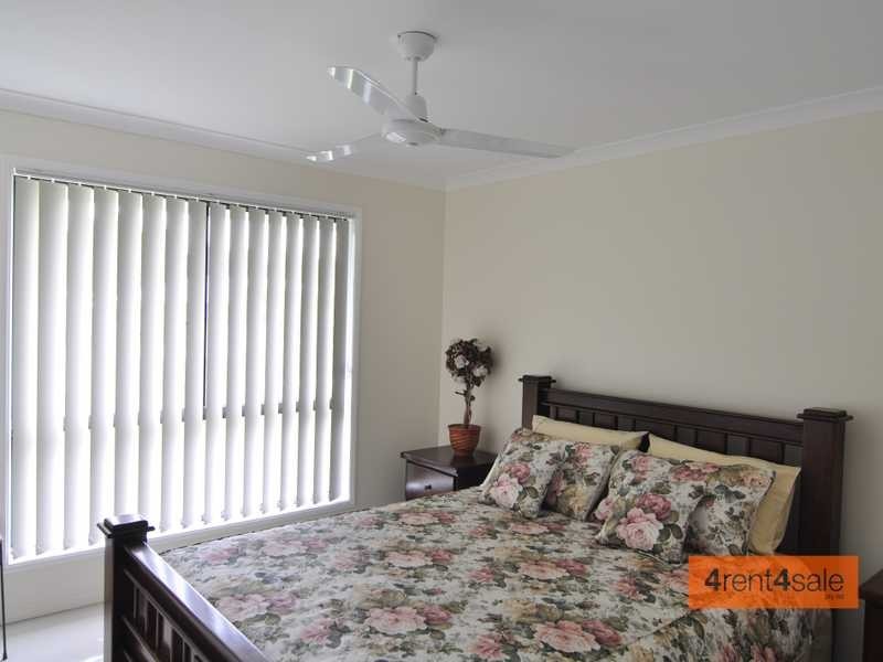 66 Golden Hind Avenue, Cooloola Cove QLD 4580