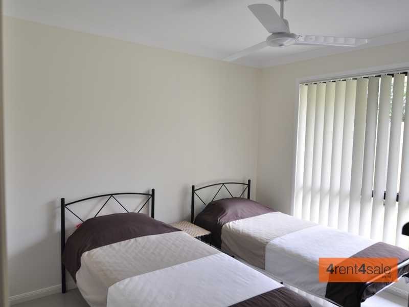 66 Golden Hind Avenue, Cooloola Cove QLD 4580