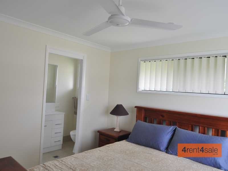 66 Golden Hind Avenue, Cooloola Cove QLD 4580