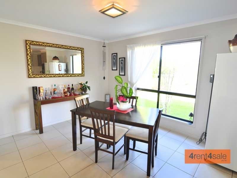 64 Bayside Road, Cooloola Cove QLD 4580