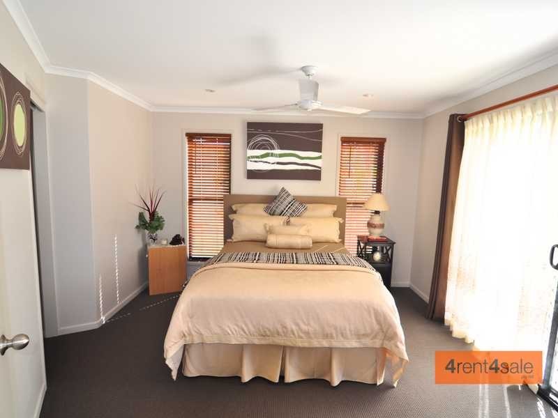 64 Bayside Road, Cooloola Cove QLD 4580