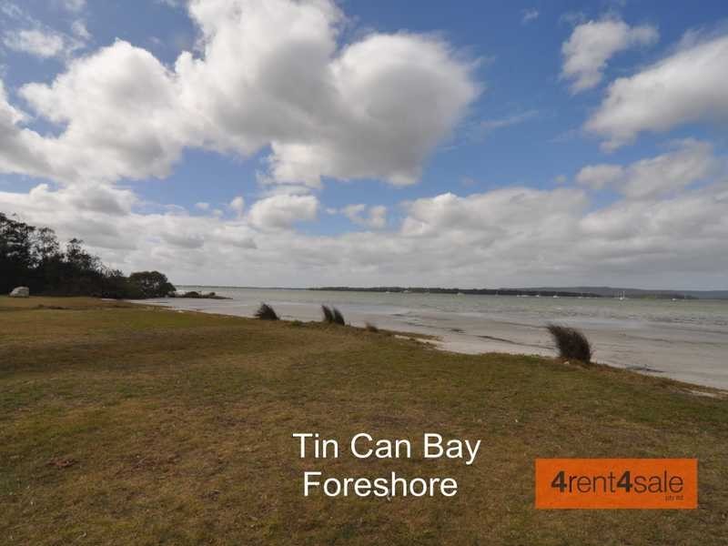 4 Gar Street, Tin Can Bay QLD 4580