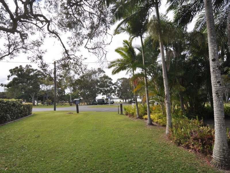 75 Esplanade, Tin Can Bay QLD 4580
