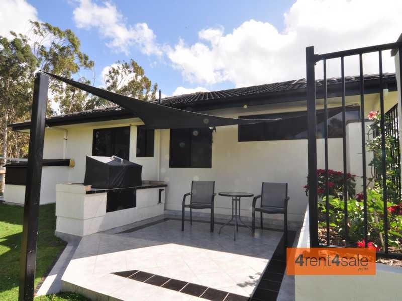 5 Sirius Court, Cooloola Cove QLD 4580