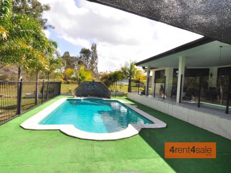 5 Sirius Court, Cooloola Cove QLD 4580
