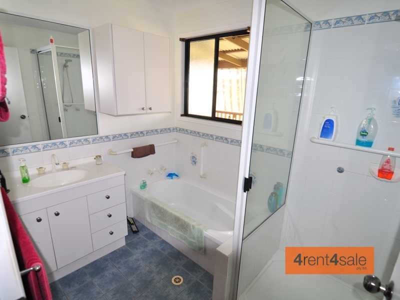 35 Mariposa Place, Cooloola Cove QLD 4580