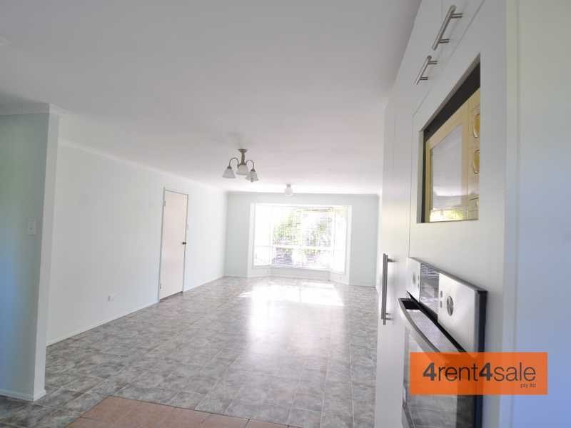 125 Gympie Road, Tin Can Bay QLD 4580