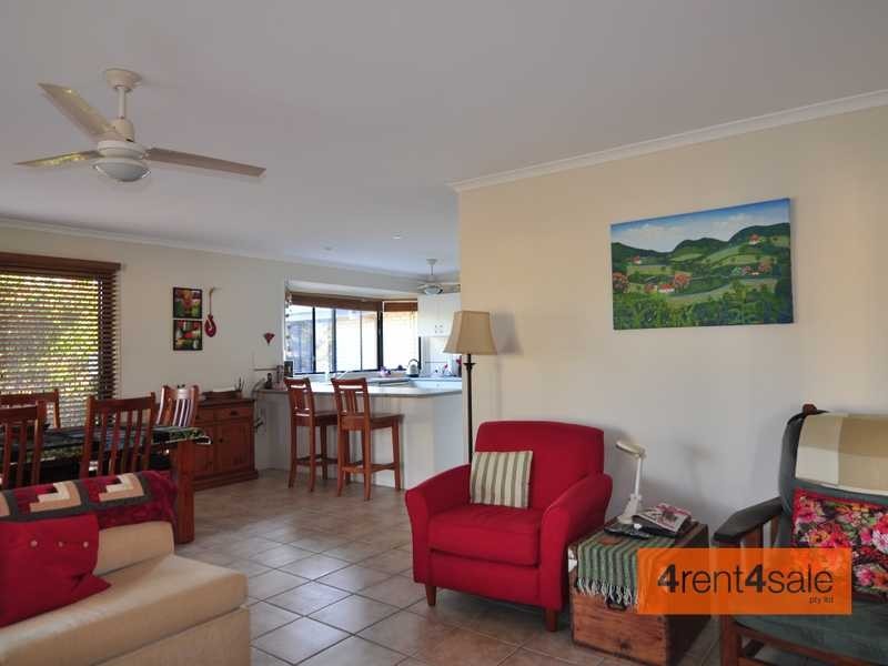 19 Norfolk Court, Cooloola Cove QLD 4580