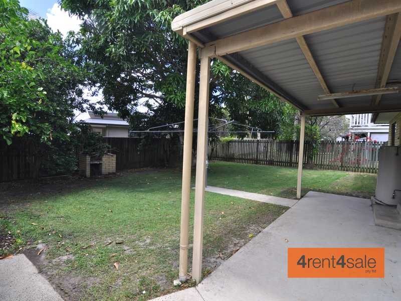 7 Sole Street, Tin Can Bay QLD 4580