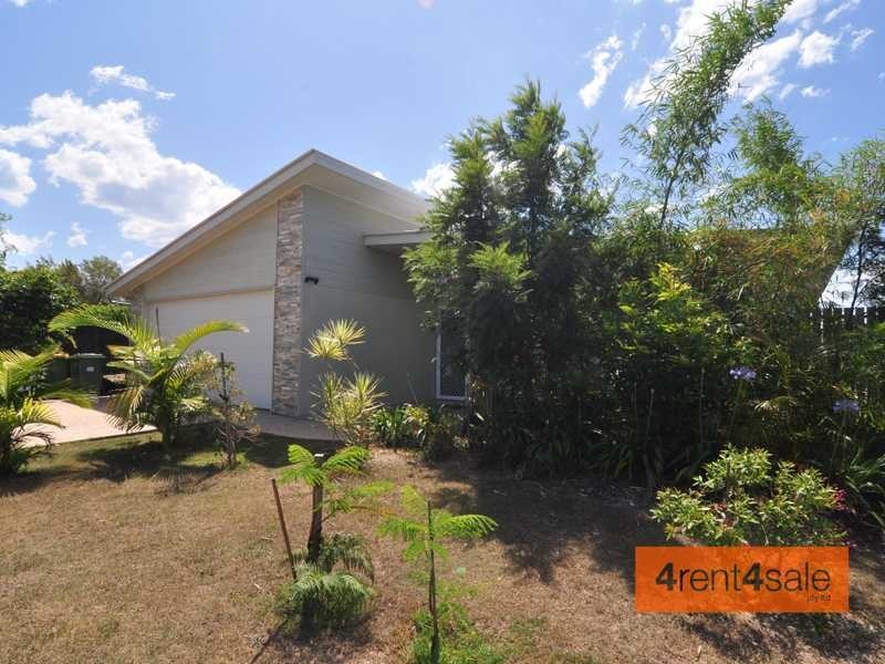 8 Boambillee Circuit, Cooloola Cove QLD 4580