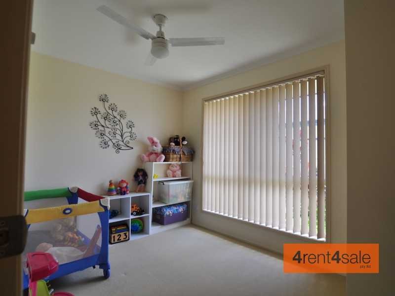 8 Mariposa Place, Cooloola Cove QLD 4580