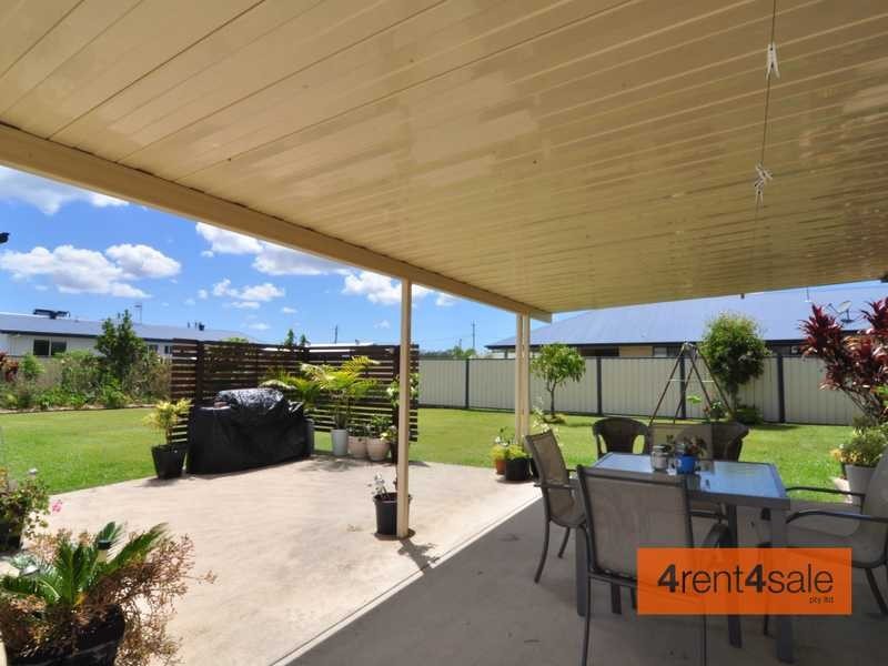 8 Mariposa Place, Cooloola Cove QLD 4580
