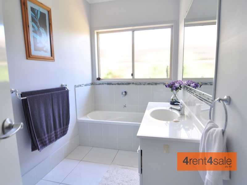 31 Sweetlip Circle, Tin Can Bay QLD 4580