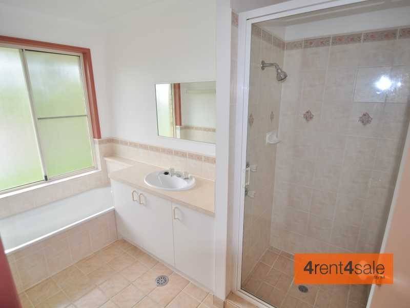 10 Duchess Court, Cooloola Cove QLD 4580