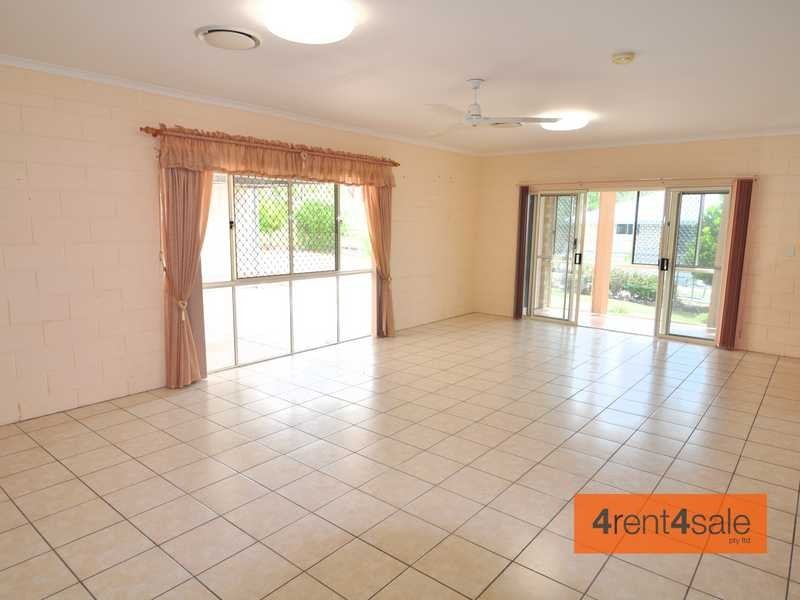 98 Endeavour Drive, Cooloola Cove QLD 4580