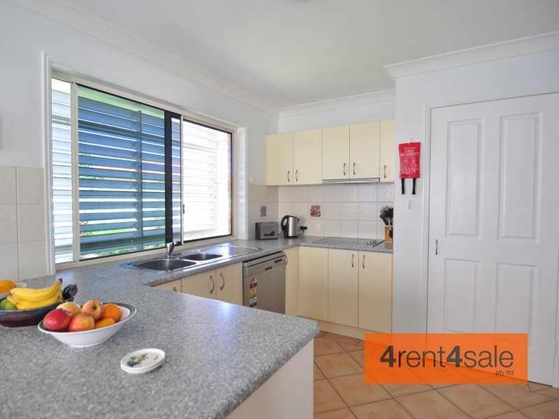 73 Marco Polo Drive, Cooloola Cove QLD 4580