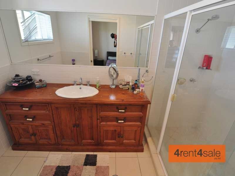 134 Golden Hind Avenue, Cooloola Cove QLD 4580