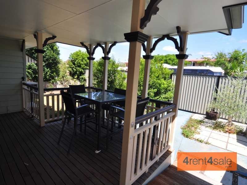 9 Sailfish Street, Tin Can Bay QLD 4580