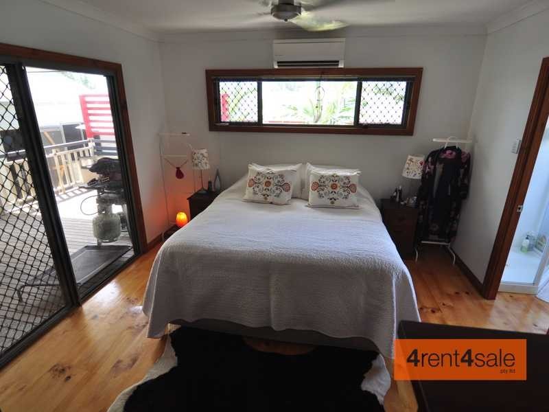 9 Sailfish Street, Tin Can Bay QLD 4580