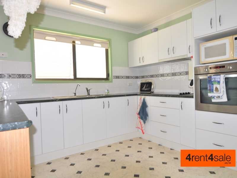 34 Investigator Avenue, Cooloola Cove QLD 4580