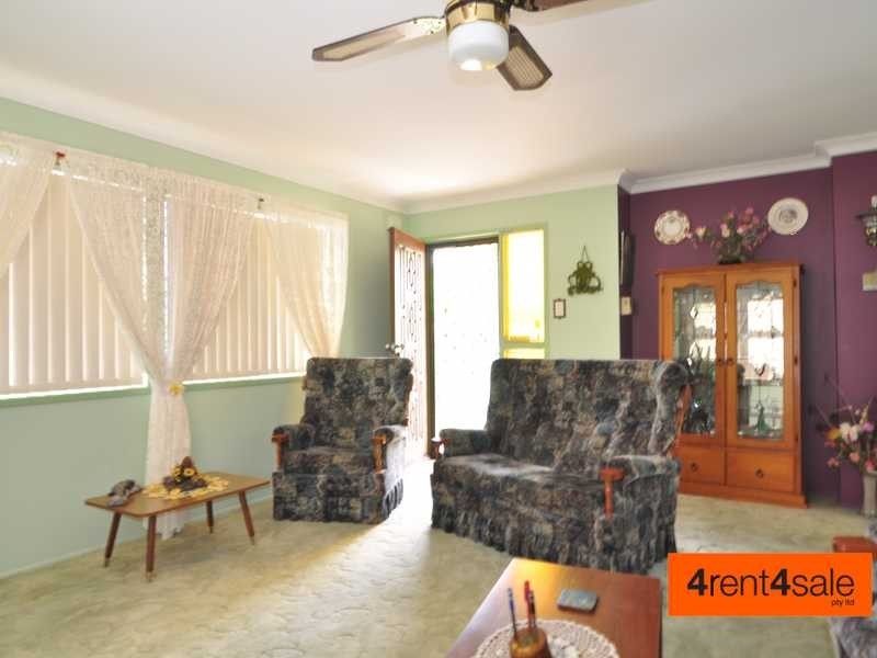 34 Investigator Avenue, Cooloola Cove QLD 4580