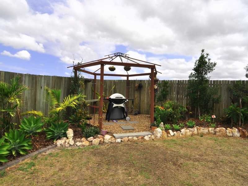 10 Habitat Circuit, Cooloola Cove QLD 4580