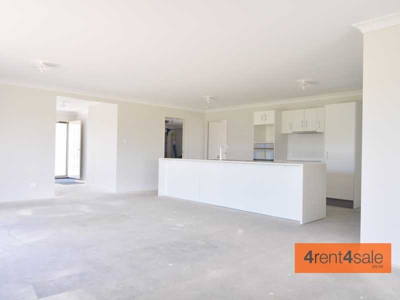 69 Marco Polo Drive, Cooloola Cove QLD 4580