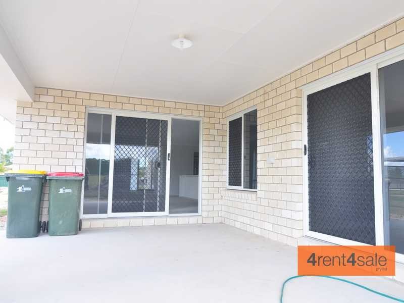 69 Marco Polo Drive, Cooloola Cove QLD 4580