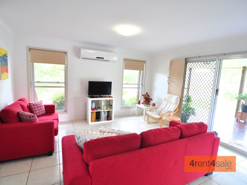 3 Endeavour Drive, Cooloola Cove QLD 4580