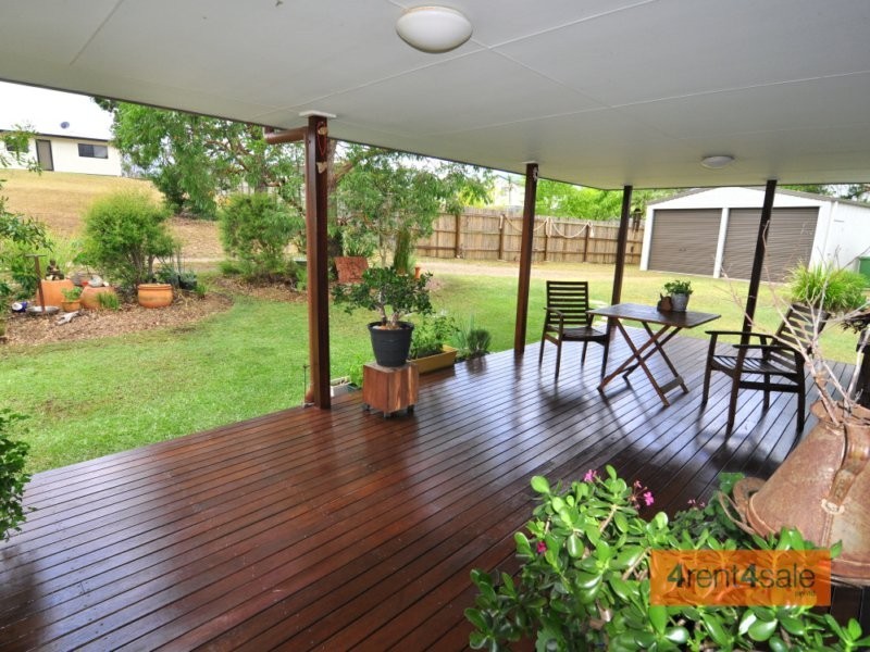 3 Endeavour Drive, Cooloola Cove QLD 4580