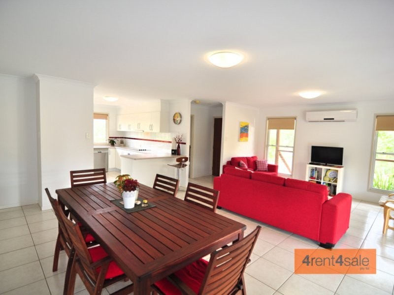 3 Endeavour Drive, Cooloola Cove QLD 4580
