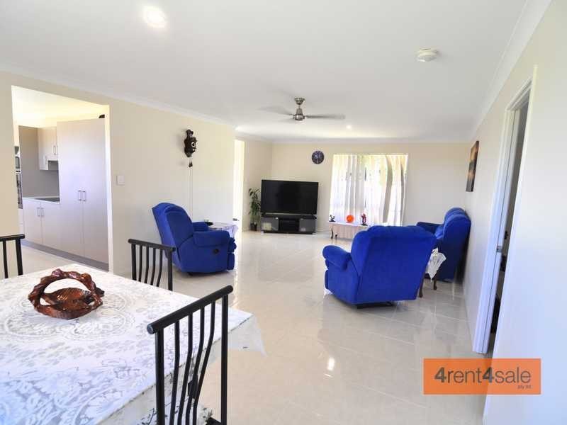 37 Investigator Ave, Cooloola Cove QLD 4580