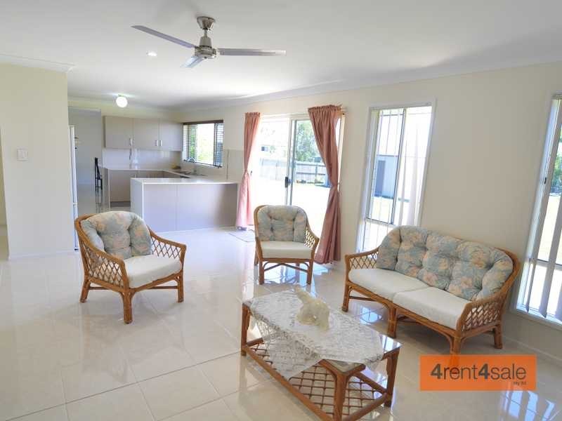 37 Investigator Ave, Cooloola Cove QLD 4580