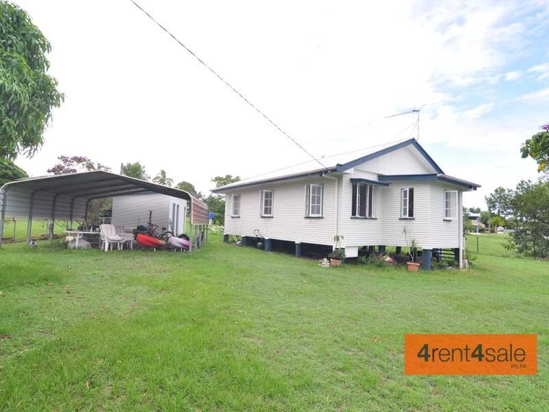 26 Gympie Road, Tin Can Bay QLD 4580