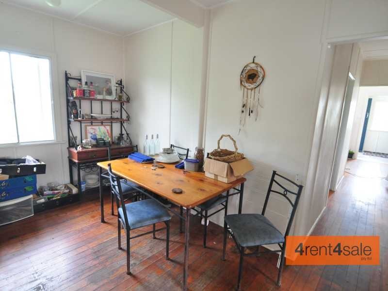 26 Gympie Road, Tin Can Bay QLD 4580