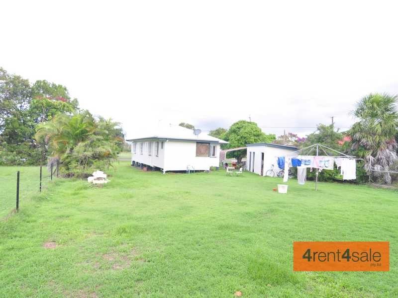 26 Gympie Road, Tin Can Bay QLD 4580