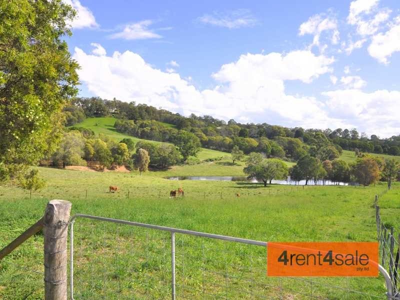 26 Plowman Road, Canina QLD 4570