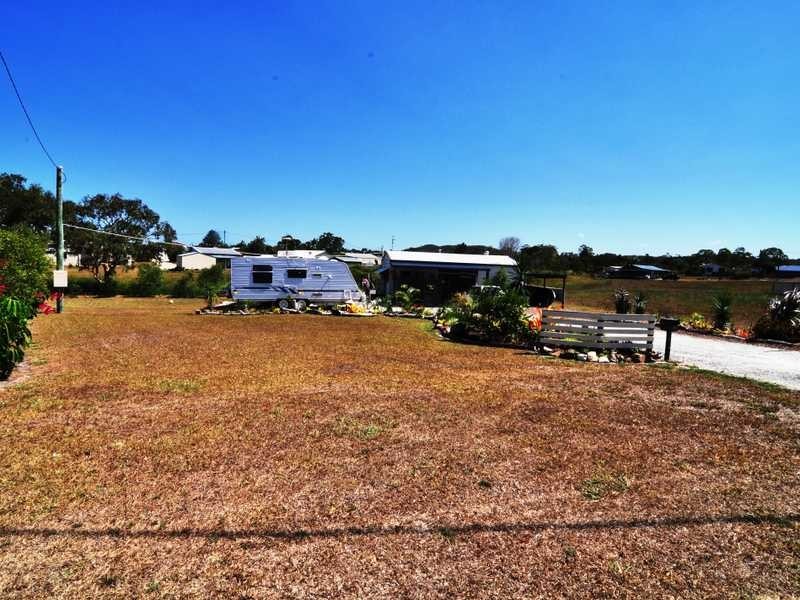8 NORFOLK COURT, Cooloola Cove QLD 4580