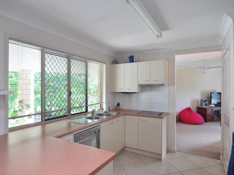 8 Esperance Court, Cooloola Cove QLD 4580