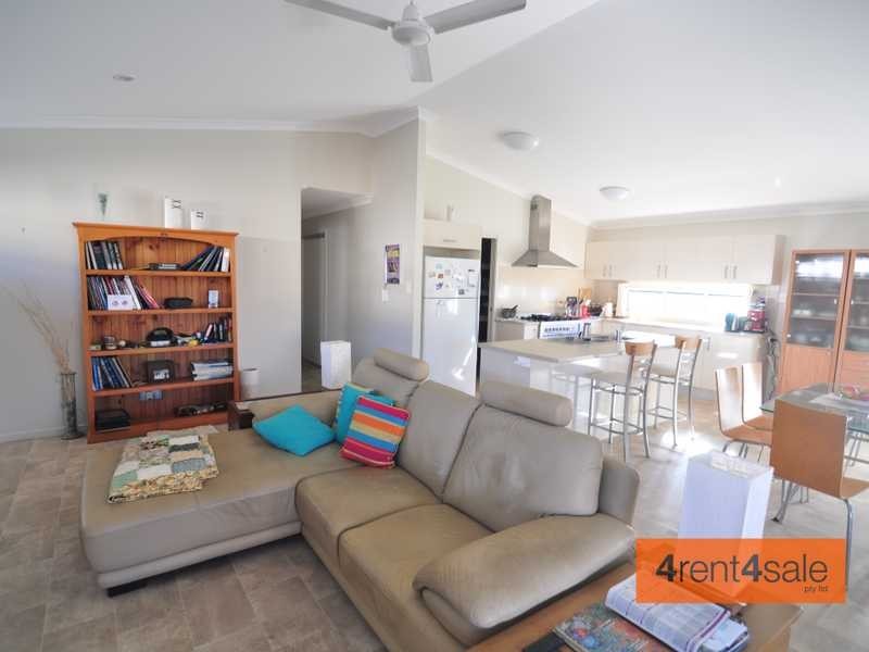 2 Sanctuary Way, Cooloola Cove QLD 4580