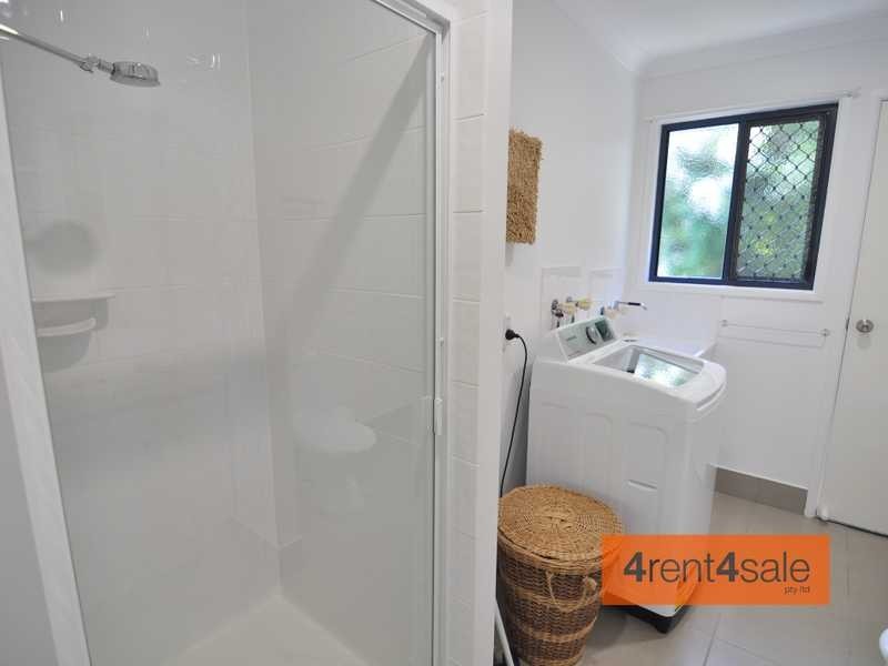 17 King Street, Tin Can Bay QLD 4580