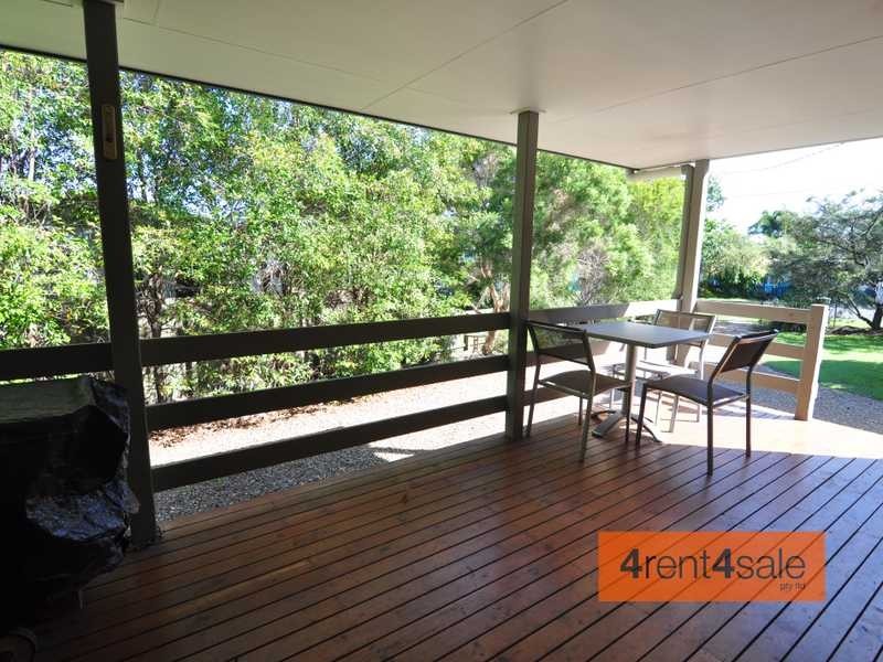 17 King Street, Tin Can Bay QLD 4580