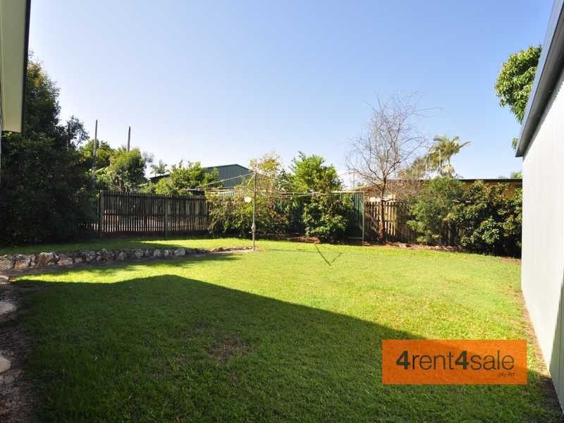 17 King Street, Tin Can Bay QLD 4580