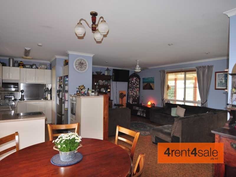 8 Cutty Sark Court, Cooloola Cove QLD 4580