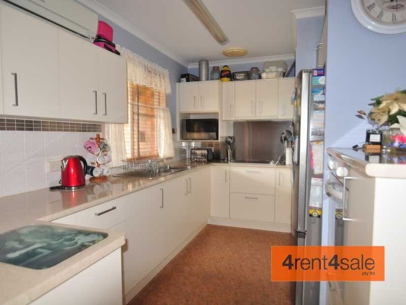 8 Cutty Sark Court, Cooloola Cove QLD 4580