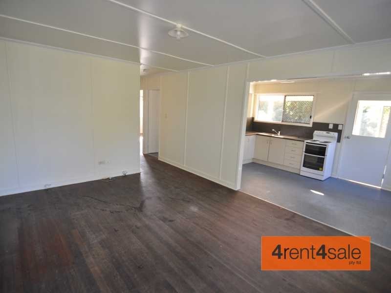 19 Tailor Street, Tin Can Bay QLD 4580