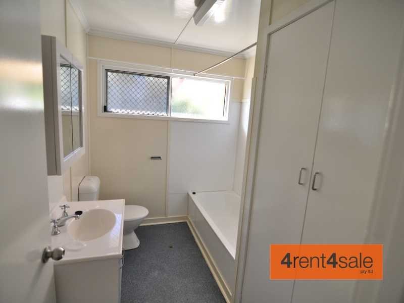 19 Tailor Street, Tin Can Bay QLD 4580