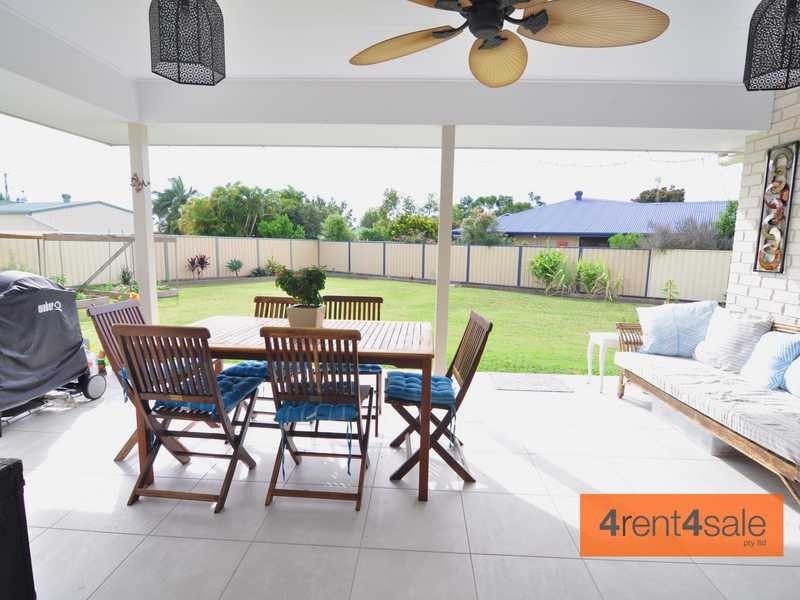 17 Norfolk Court, Cooloola Cove QLD 4580