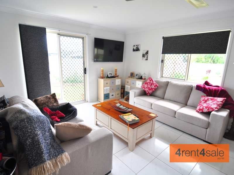 17 Norfolk Court, Cooloola Cove QLD 4580